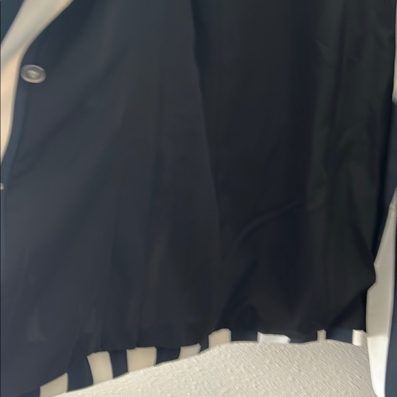 *H&M Navy and White Striped Blazer Bold Fashion Statement - Picture 7 of 10